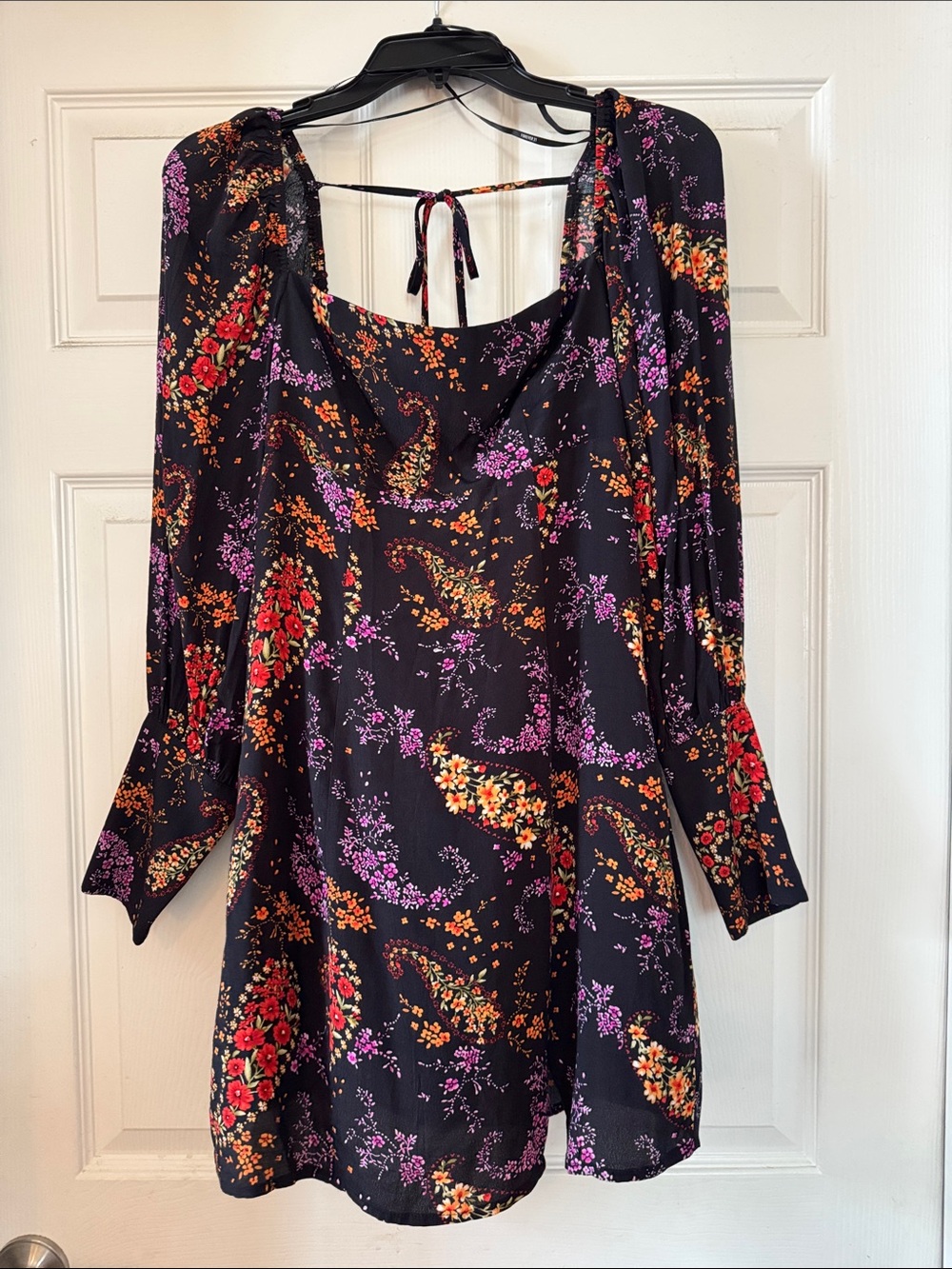 Forever 21 Black Floral Long Sleeve Mini Dress
